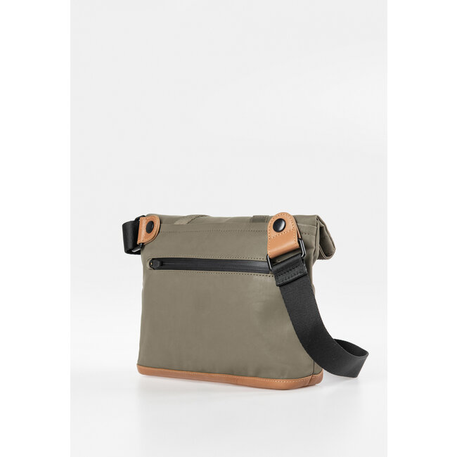 Aunts & Uncles Crossbody 'Yao' Fallen Rock