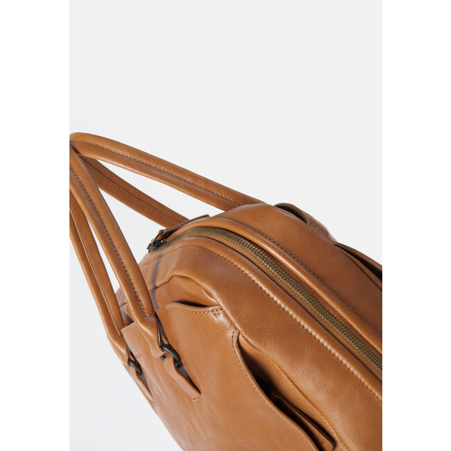 Aunts & Uncles 'Mrs. Plum Tart' - Caramel  - 40265-1