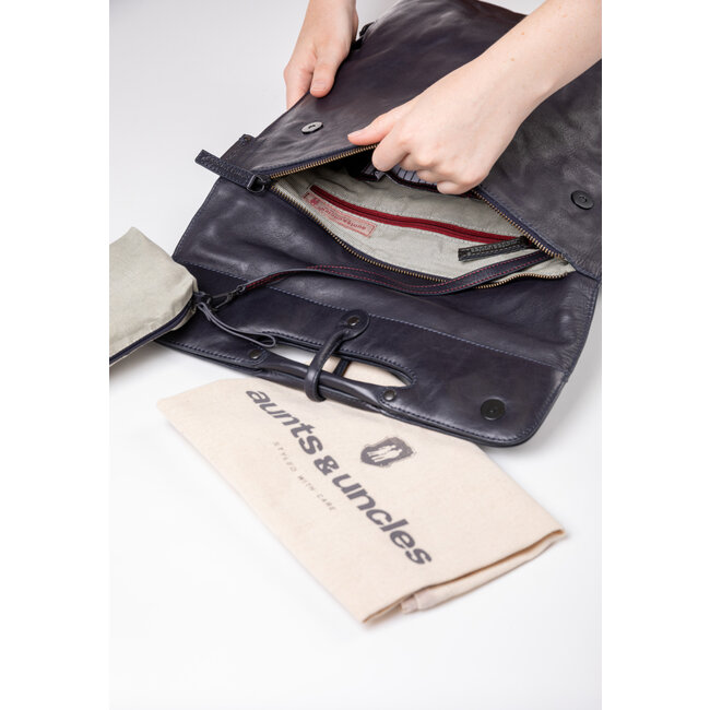 Aunts & Uncles 'Mrs. Apple Strudel' - Night sky  - 40457-86