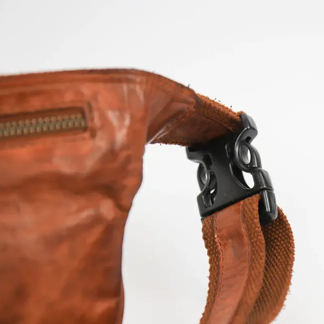 Bear Design 'Emmi'  Cognac - CL 36063, Cow Lavato Collectie