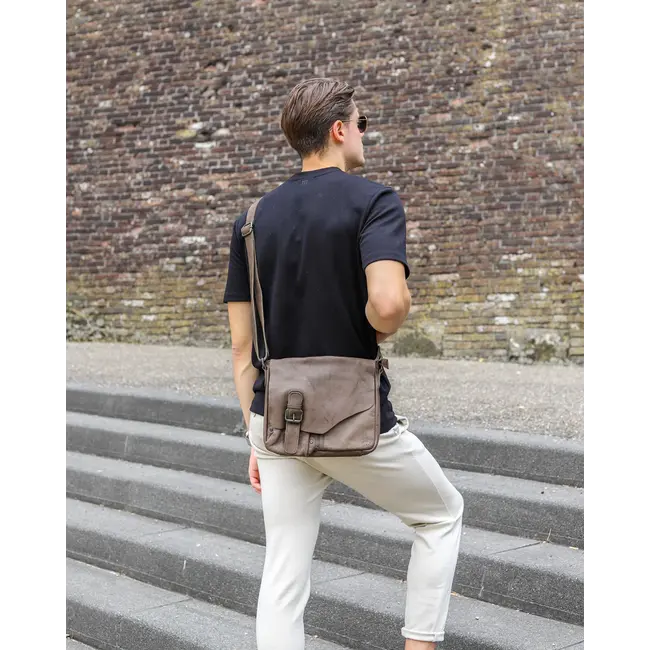 Bear Design 'Lauro' Slate - CP0771, Callisto-Pelle Collectie