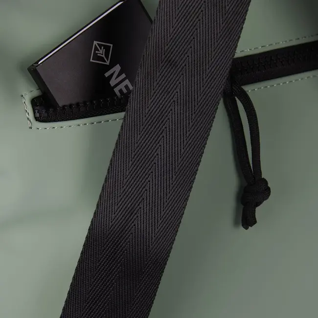 New Rebels Mart Art  Roll-Top Backpack mini - Almond blossoms