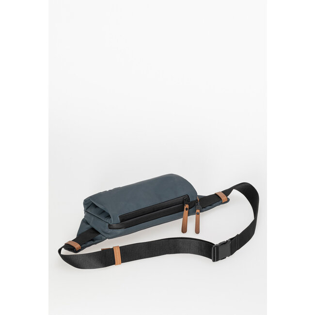 Aunts & Uncles 'Himeji' Cosmic void - 10228 - 29