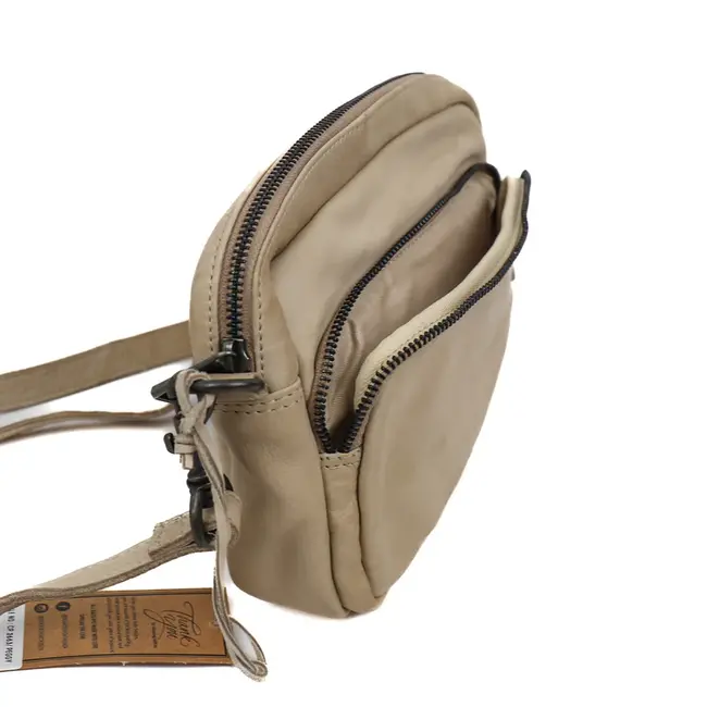 Bear Design 'Peggy' M Feather - CP2663,  Callisto-Pelle Collectie