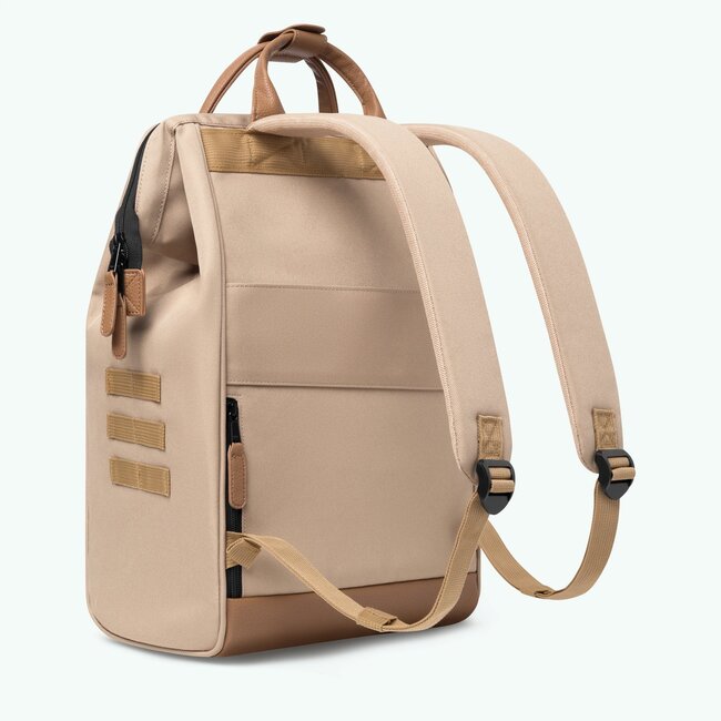 Cabaia Adventurer L - Kuala Lumpur