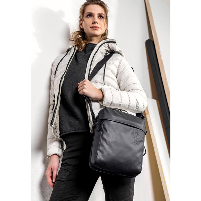 Aunts & Uncles 'Oyabe RE' Black - 10405-0