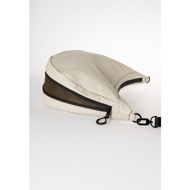 Aunts & Uncles 'Koyoshi RE' Dust - 10408-24