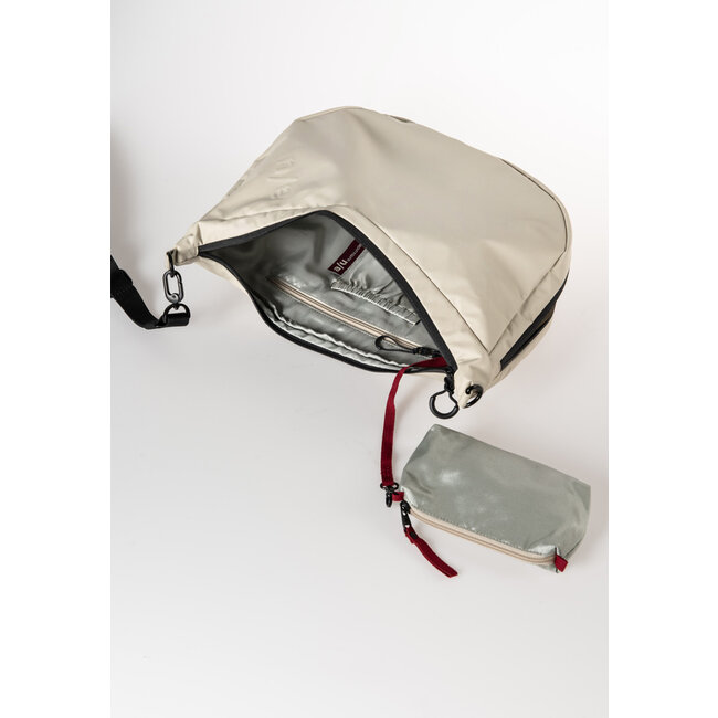 Aunts & Uncles 'Koyoshi RE' Dust - 10408-24