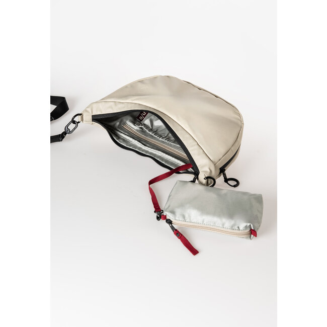 Aunts & Uncles 'Yoshii RE' Dust - 10407-24