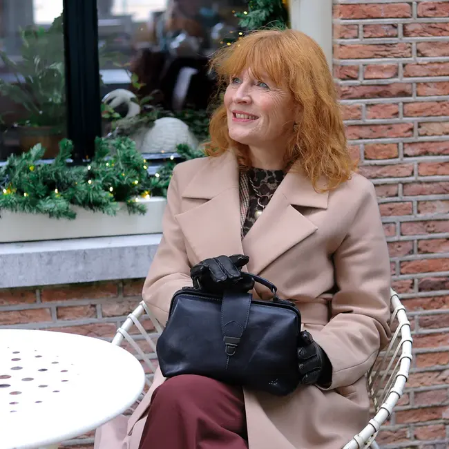 Bear Design  'Julia ' Baltic beige  - CL 42523, Cow Lavato Collectie