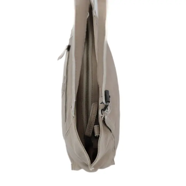 Bear Design 'Yvonne'  Silver Mink - CL 44656, Cow Lavato Collectie