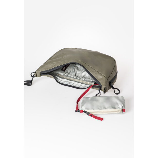 Aunts & Uncles 'Yoshii RE' Fallen rock - 10407-9