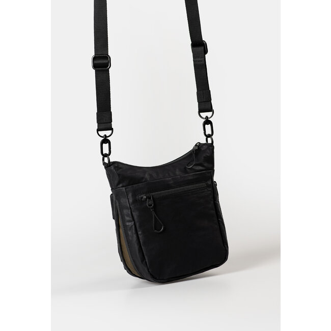 Aunts & Uncles Crossbody 'Yura' Zwart
