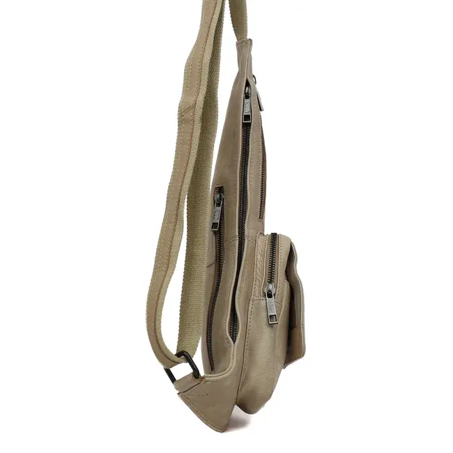 Bear Design "Ranee" Feather - CP 1817, Callisto-Pelle Collectie