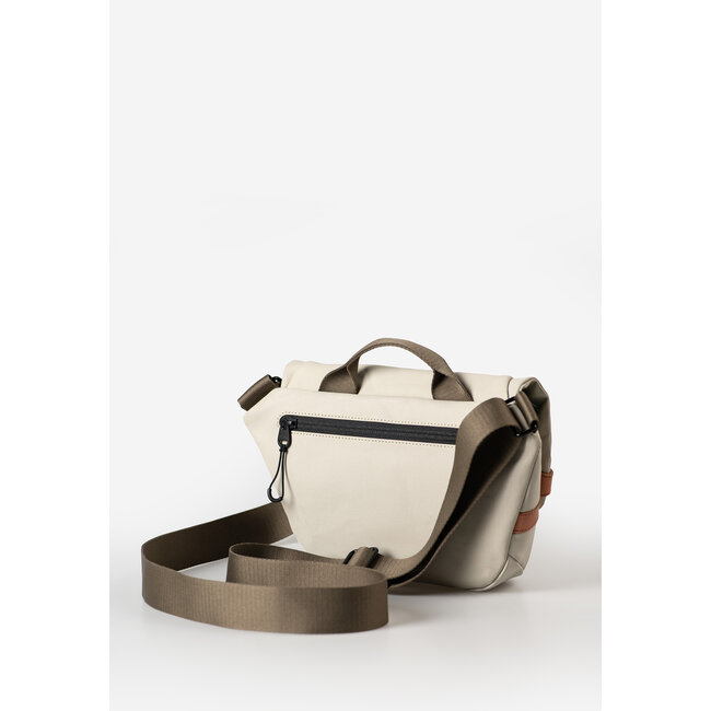 Aunts & Uncles 'Kazo' Dust - 10236-24