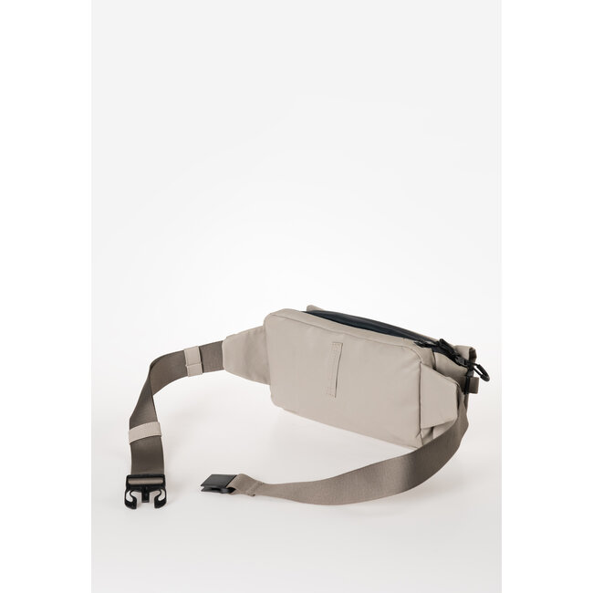 Aunts & Uncles Heuptas/Sling Bag 'Ishikari RE' Driftwood