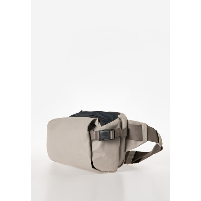 Aunts & Uncles Heuptas/Sling Bag 'Ishikari RE' Driftwood