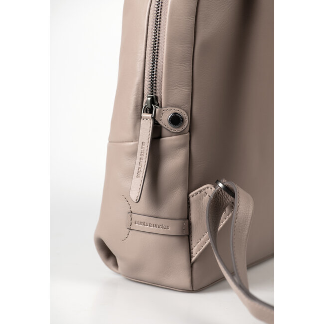 Aunts & Uncles 'Crabapple' Portabella- 20039-18