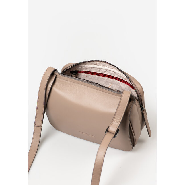 Aunts & Uncles 'Magnolia' Portabella - 20061-18