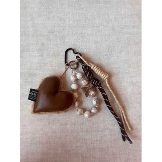 Sleutel/Tashanger - 'Pearly Heart'  Bruin