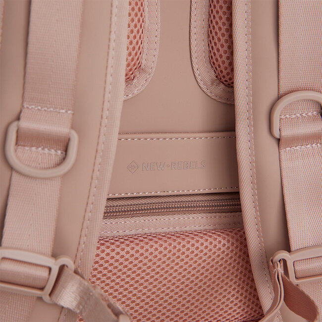 New Rebels 'Jessi'  Womby Underseater 30x20x45cm - Roze