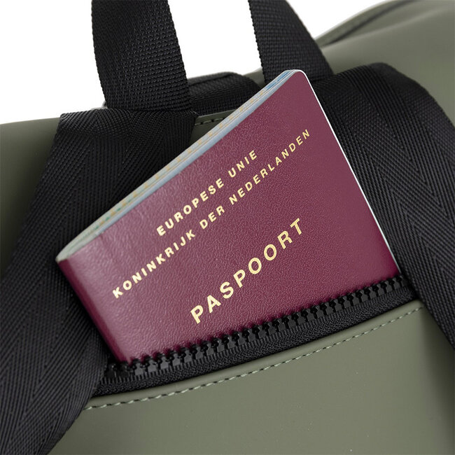 New Rebels Mart Arts  Roll-Top Backpack mini 'Melkmeisje'