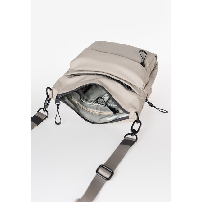 Aunts & Uncles 'Yura' Driftwood - 10600-23