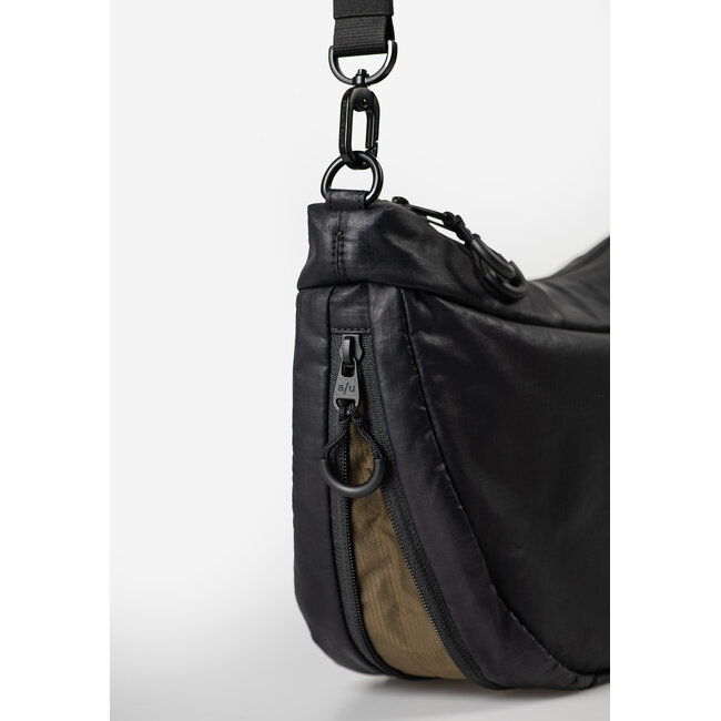 Aunts & Uncles 'Toyo' RE Lite' Black - 10604-0