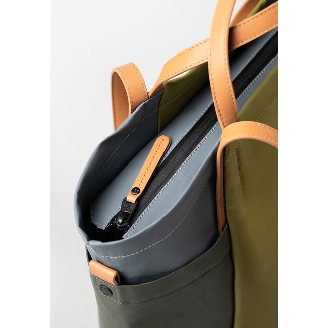 Aunts & Uncles 'Takamatsu' Shopper - Marshland/Loden/Stormy