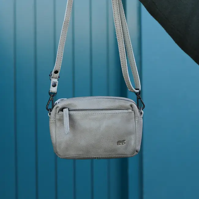 Bear Design  'Tamara' Silver Mink - CL 41477 Cow Lavato Collectie