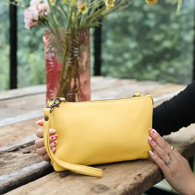 Bear Design  Portemonneetasje 'Uma' Butter Yellow