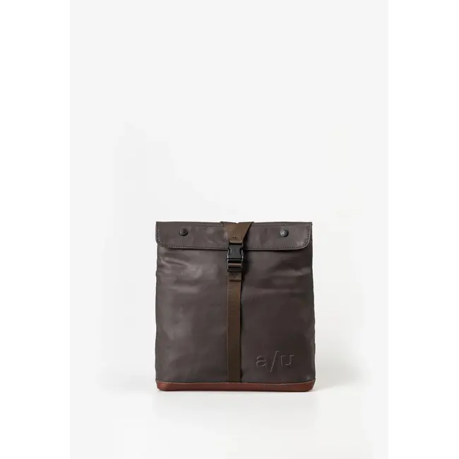 Aunts & Uncles Crossbody 'Yao' Ground Coffee