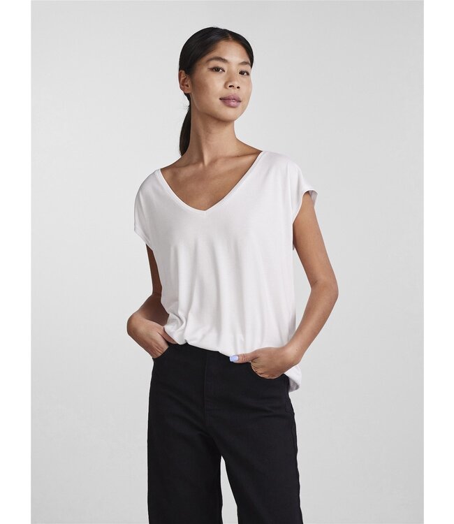 PCKAMALA TEE NOOS BC