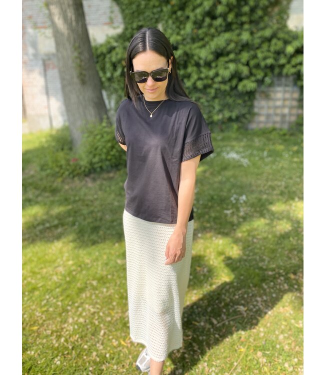 VIZIMA CROCHET O NECK SS TOP BL