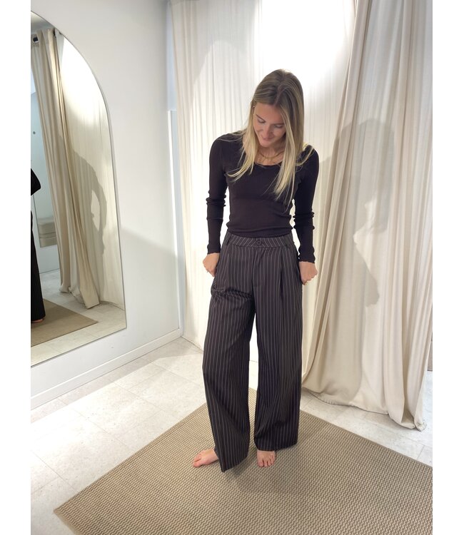 FINE STRIPE PANTS CA