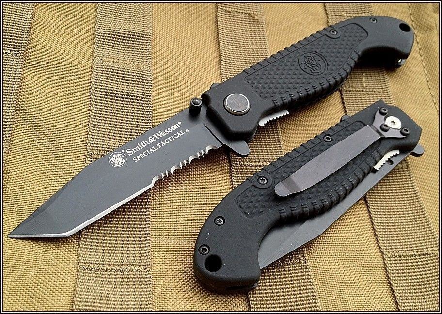 Smith & Wesson Special Tactical CKTACBS Serrated Tanto Folder