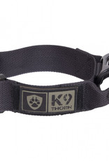 Thorn K9 Honden  - werkhalsband  Cobra sluiting  - Bravo handvat.