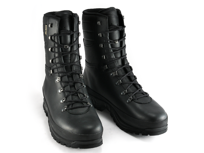 Editie Malaise onze Meindl Performance Black 3540-01 - Boots and Goods / Adventure Shop te  LEOPOLDSBURG gelegen in de Koningstraat 39