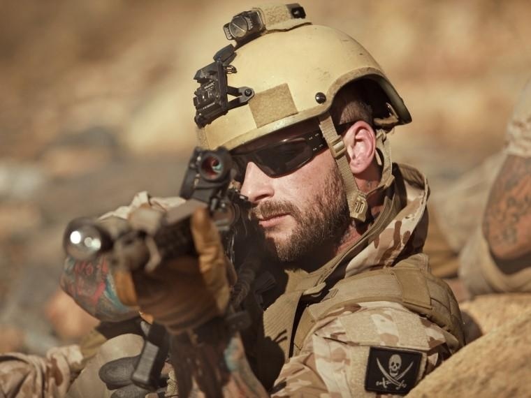 Gatorz   Type 1 : Gatorz Boxster Polarized   /  Type 2   Gatorz Wraptor Cerakote Polarized /  Type 3   Wraptor Zwart