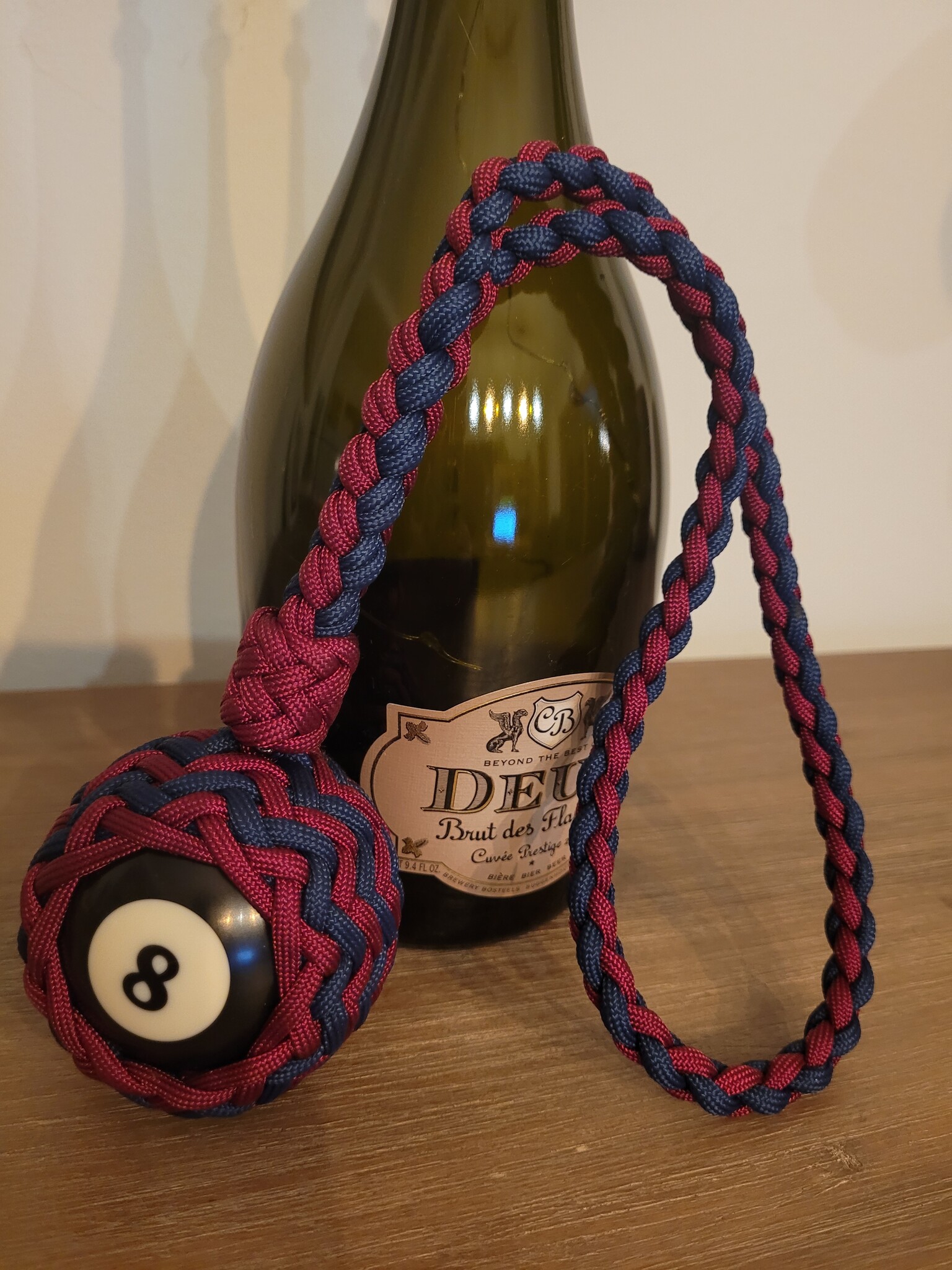 Para cord Eightball Sling