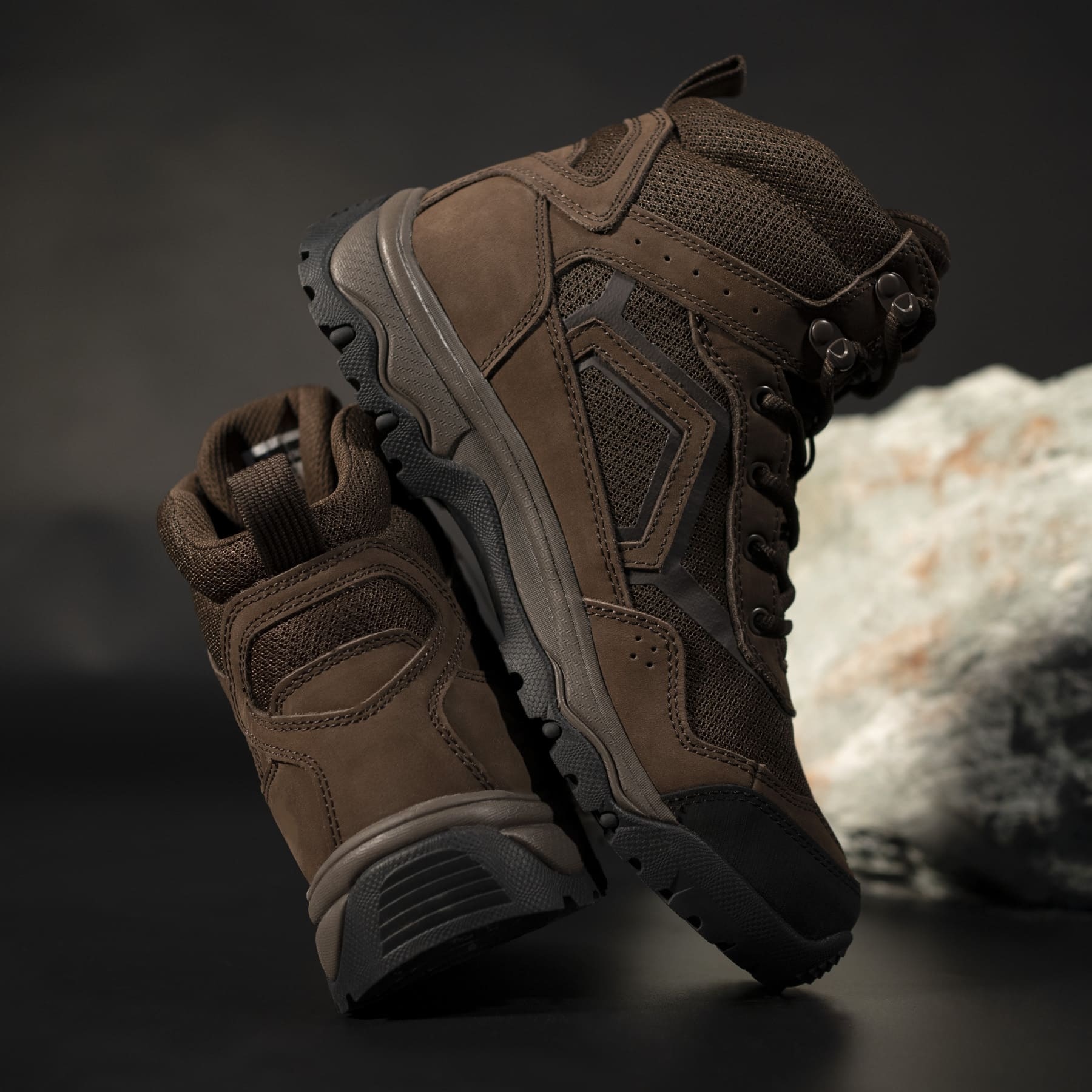 Pentagon SCORPION V2 NUBUCK 6"