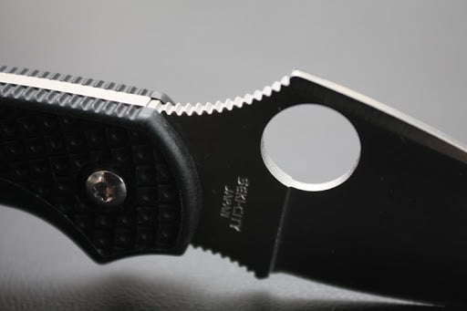 Spyderco  Tenacious Lightweight Black