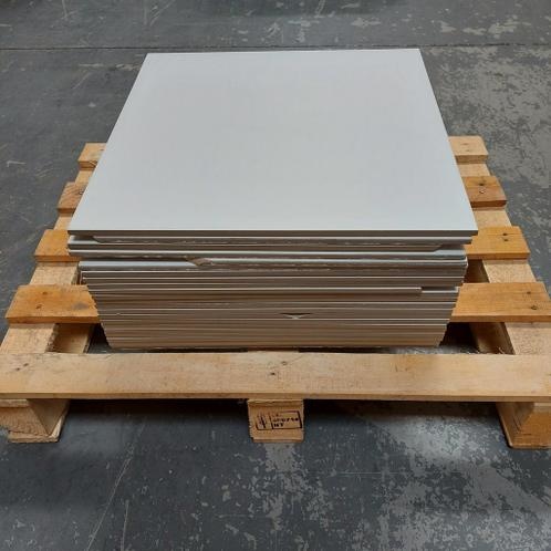 Linea Uno Restpartij tegels 4m2 voor €20 mat wit 45x45cm Vloertegels