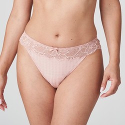 Madison string 46-48 powder rose