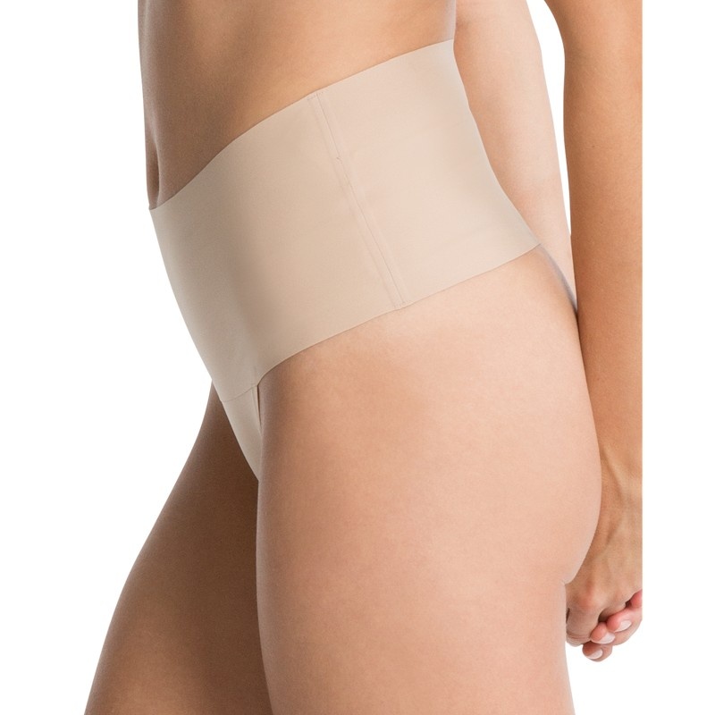 Spanx Spanx Undie-tectable string S-XL soft nude