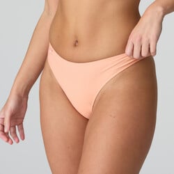 Tom string 38-42 papaya smoothie