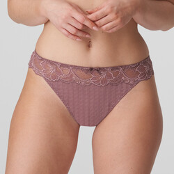 Madison string 44 satin taupe