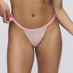Avero tiny mini string 36-42 powder rose