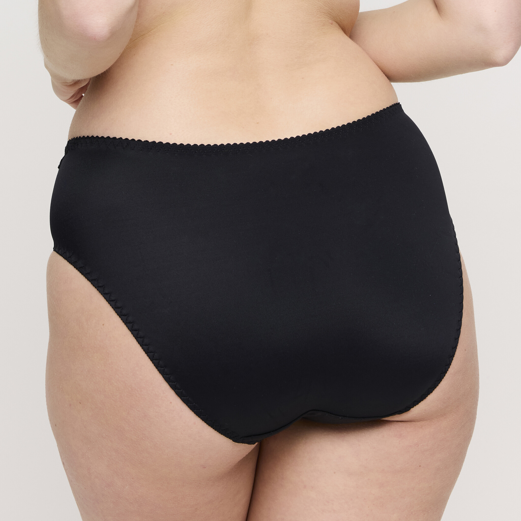 Prima Donna Prima Donna Deauville tailleslip 40-52 zwart