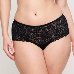 Rupi hotpants 36-46 zwart